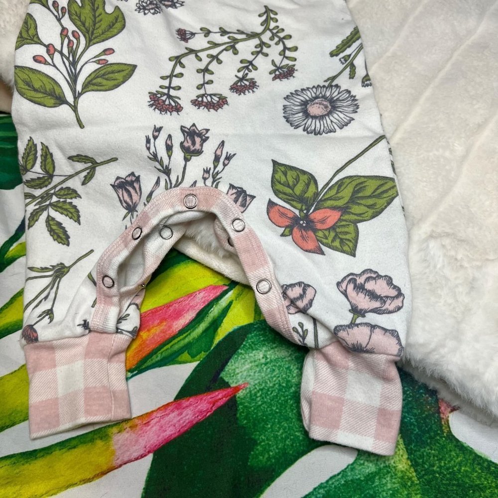 GUC $34 Tesa Babe 3-6M Girly Baby Infant Short Sleeve Floral Sleeper One Piece - Picture 4 of 9